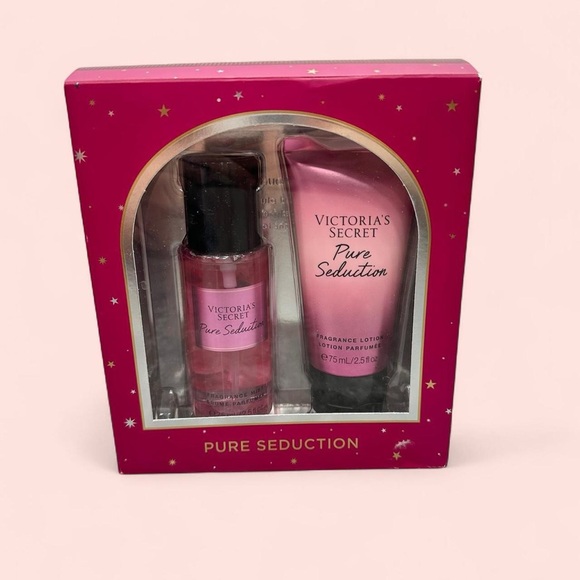 (New/Set) VS Red and Pink Striped Tote with Fragrance Giftset - Picture 7 of 8